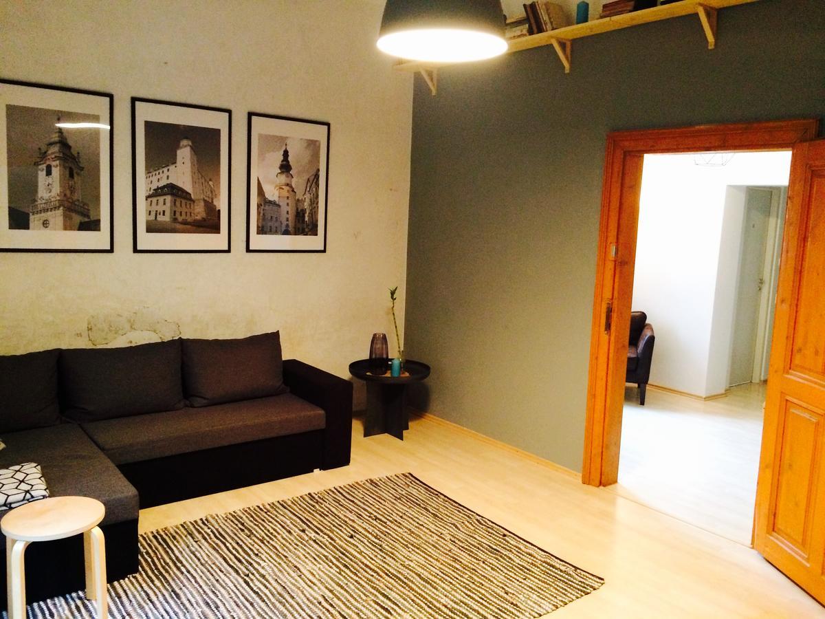 Historical Beer Apartment Братислава Екстериор снимка